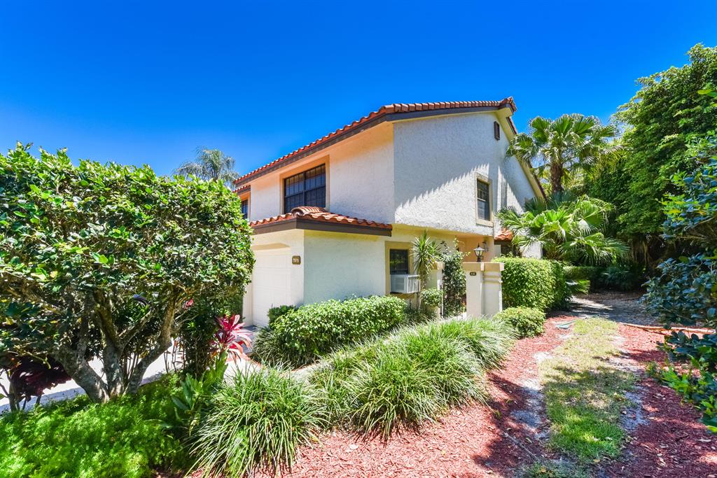 Boca Pointe/La Mirada - Residential