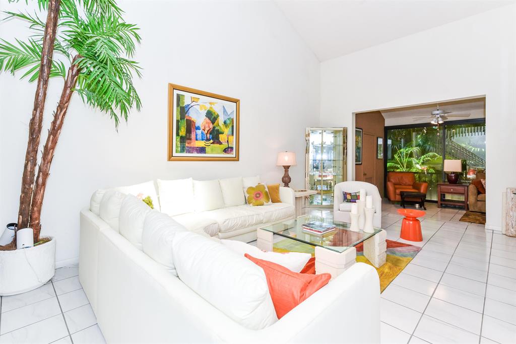 Boca Pointe/La Mirada - Residential