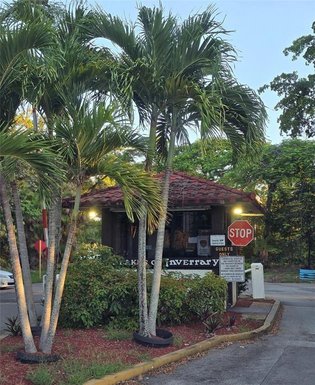 3280 Spanish Moss Terrace 209, Lauderhill, FL, 33319/$155,000 2 3280 Spanish Moss Terrace 209