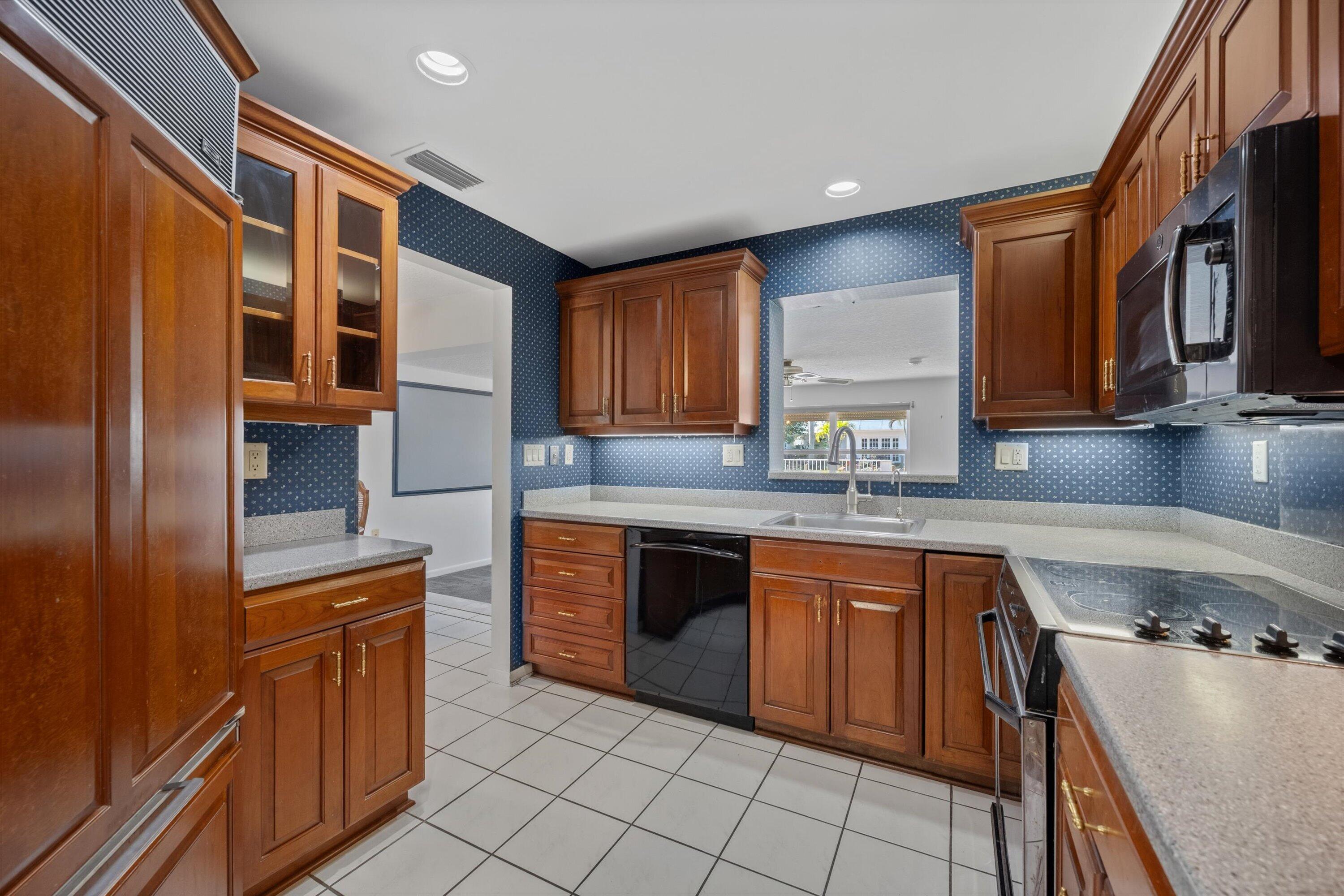 CYPRESS HARBOR 3RD SEC - Residential