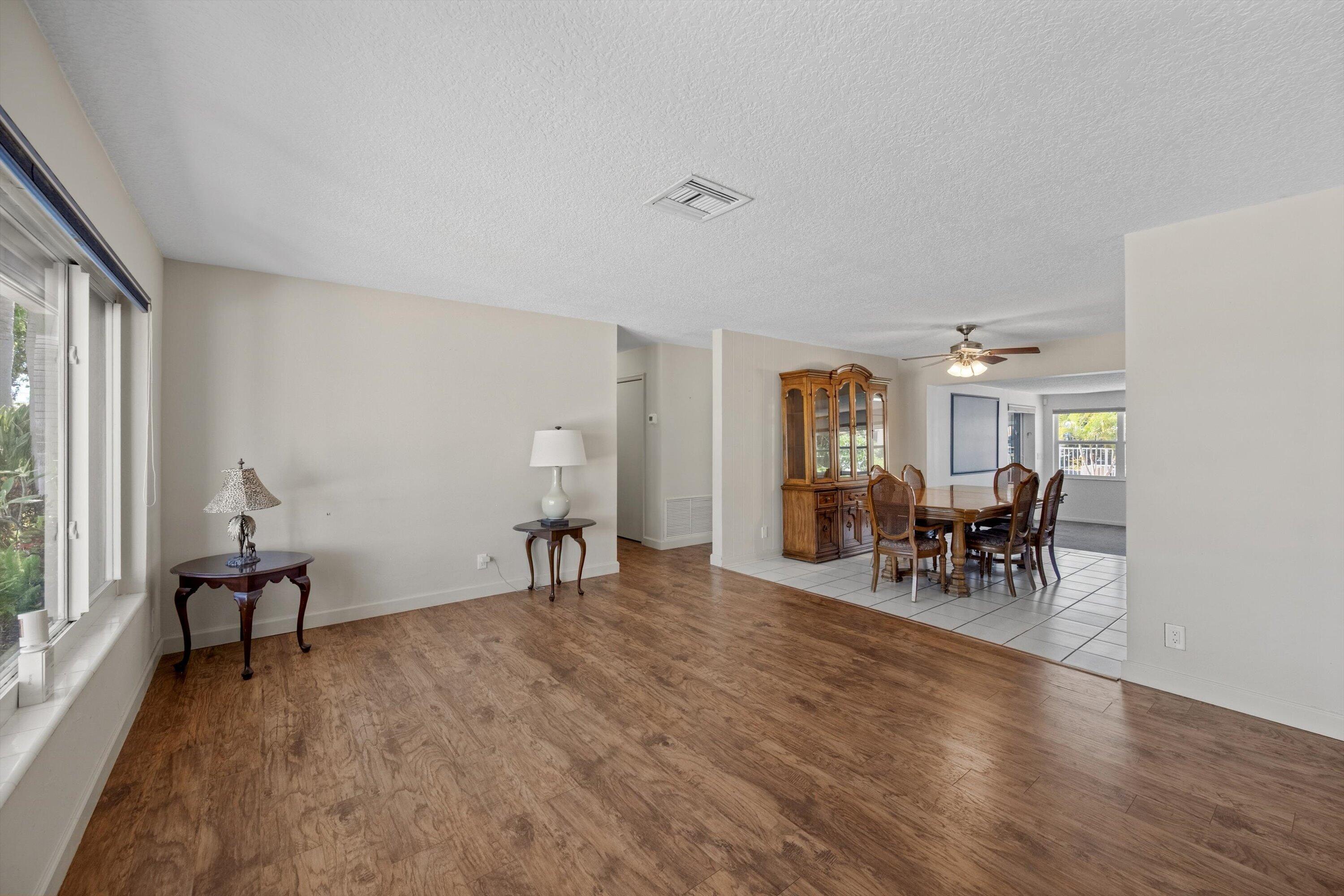 CYPRESS HARBOR 3RD SEC - Residential