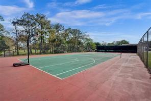 Versailles Gardens - Residential Lease