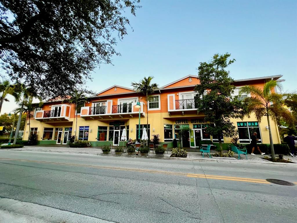 Photo of 325 NE 2nd Avenue #202, Delray Beach, FL 33444 (MLS # R10766662)