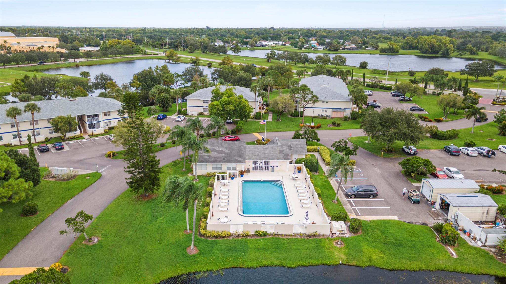 MIDPORT PLACE I CONDOMINI - Residential Lease