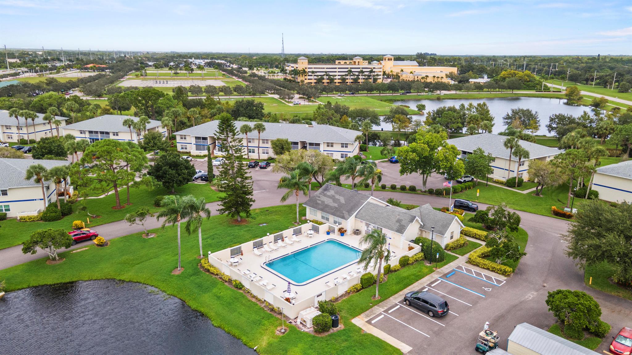 MIDPORT PLACE I CONDOMINI - Residential Lease