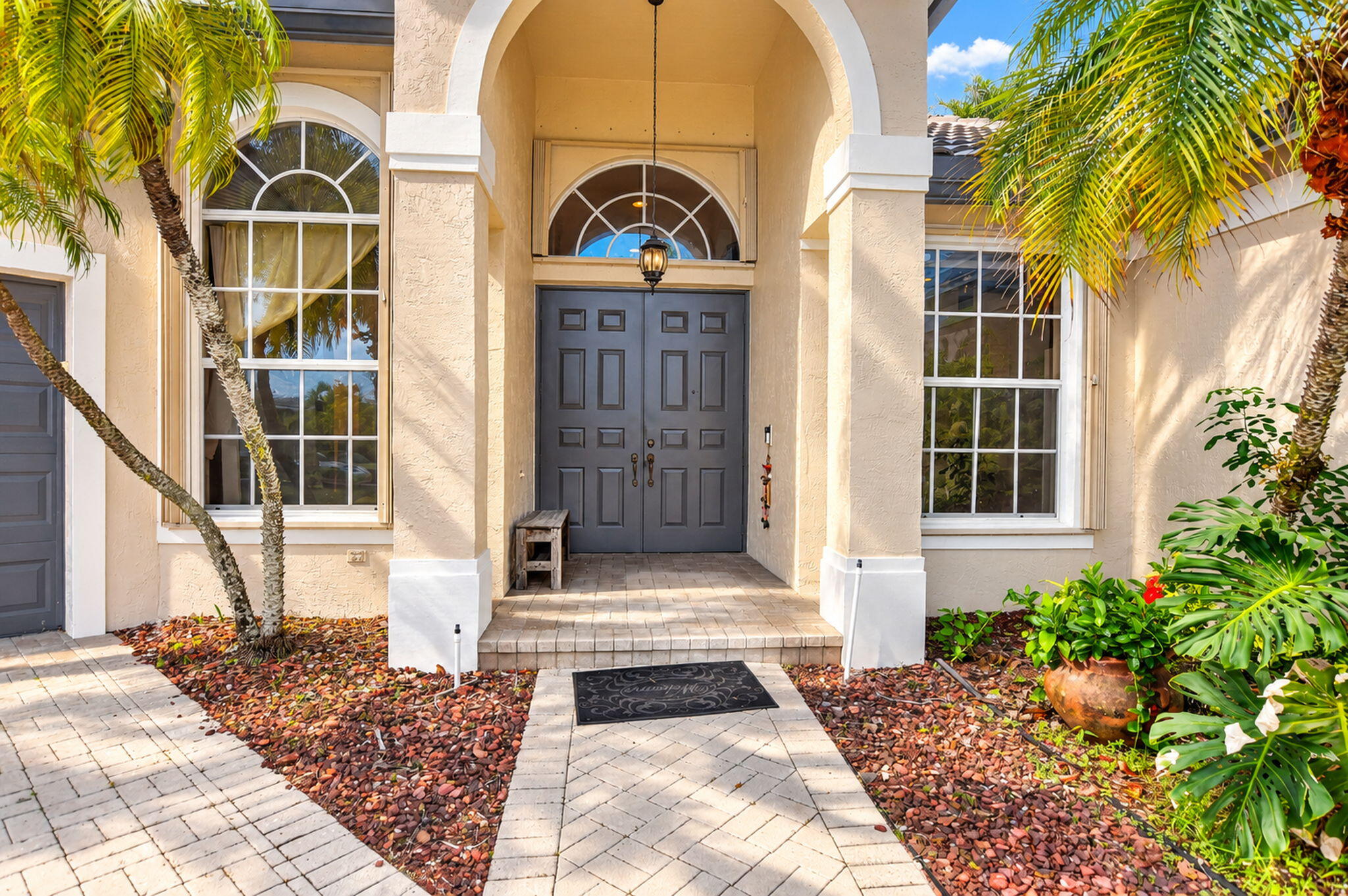 21262 Falls Ridge Way
