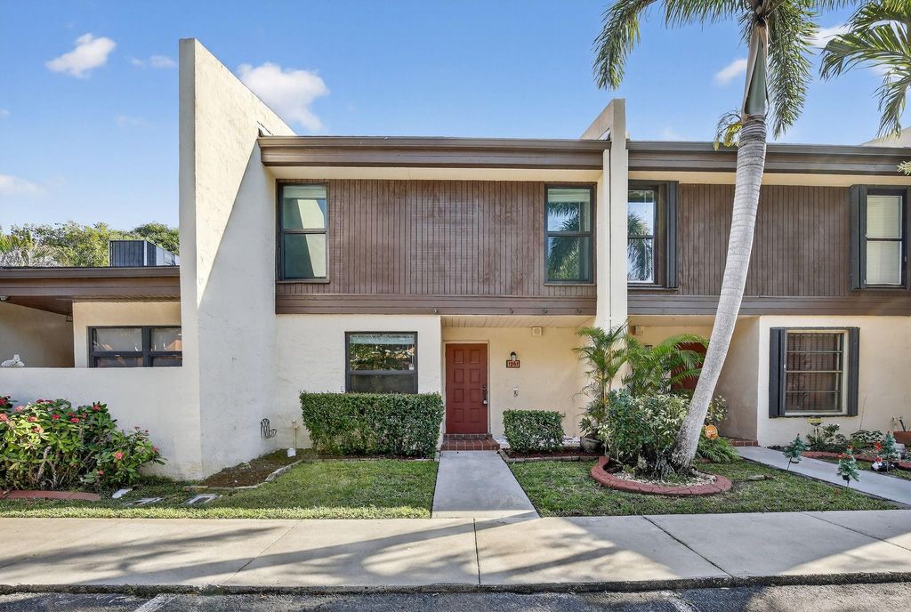 Photo of 1261 NW 99th Terrace #47, Pembroke Pines, FL 33024 (MLS # F10543048)