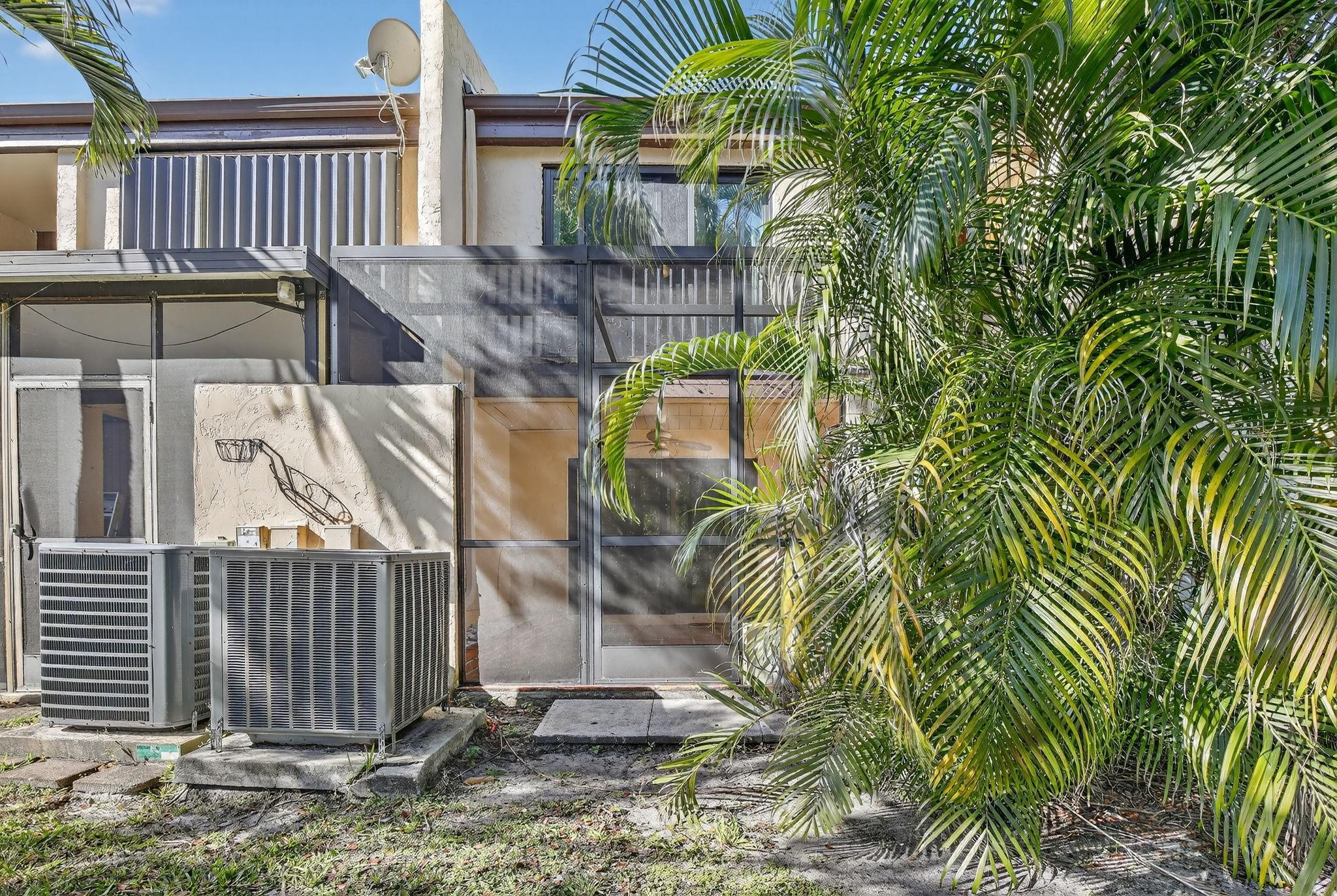 Westview Condominium No 7 - Residential