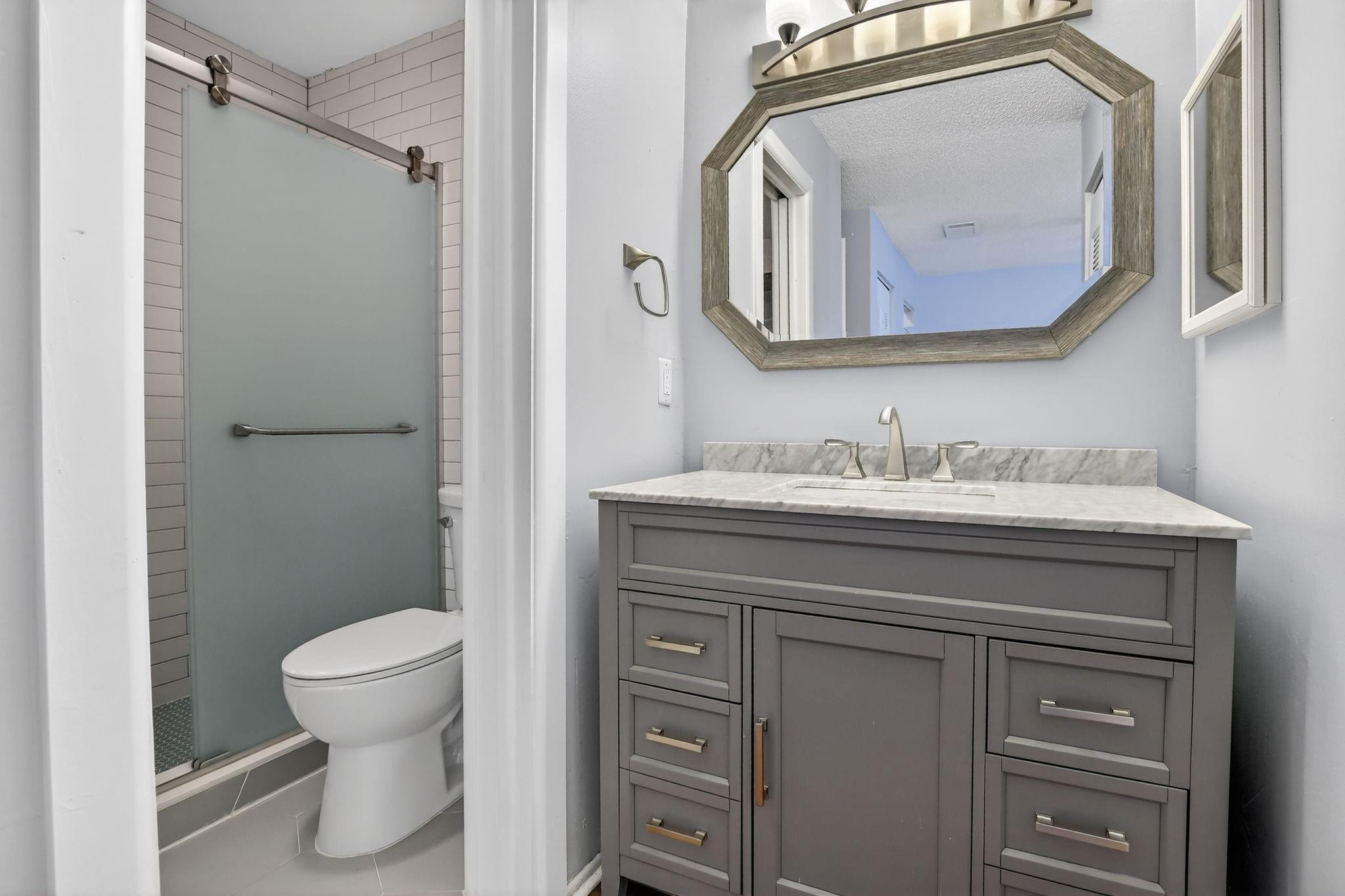 Westview Condominium No 7 - Residential