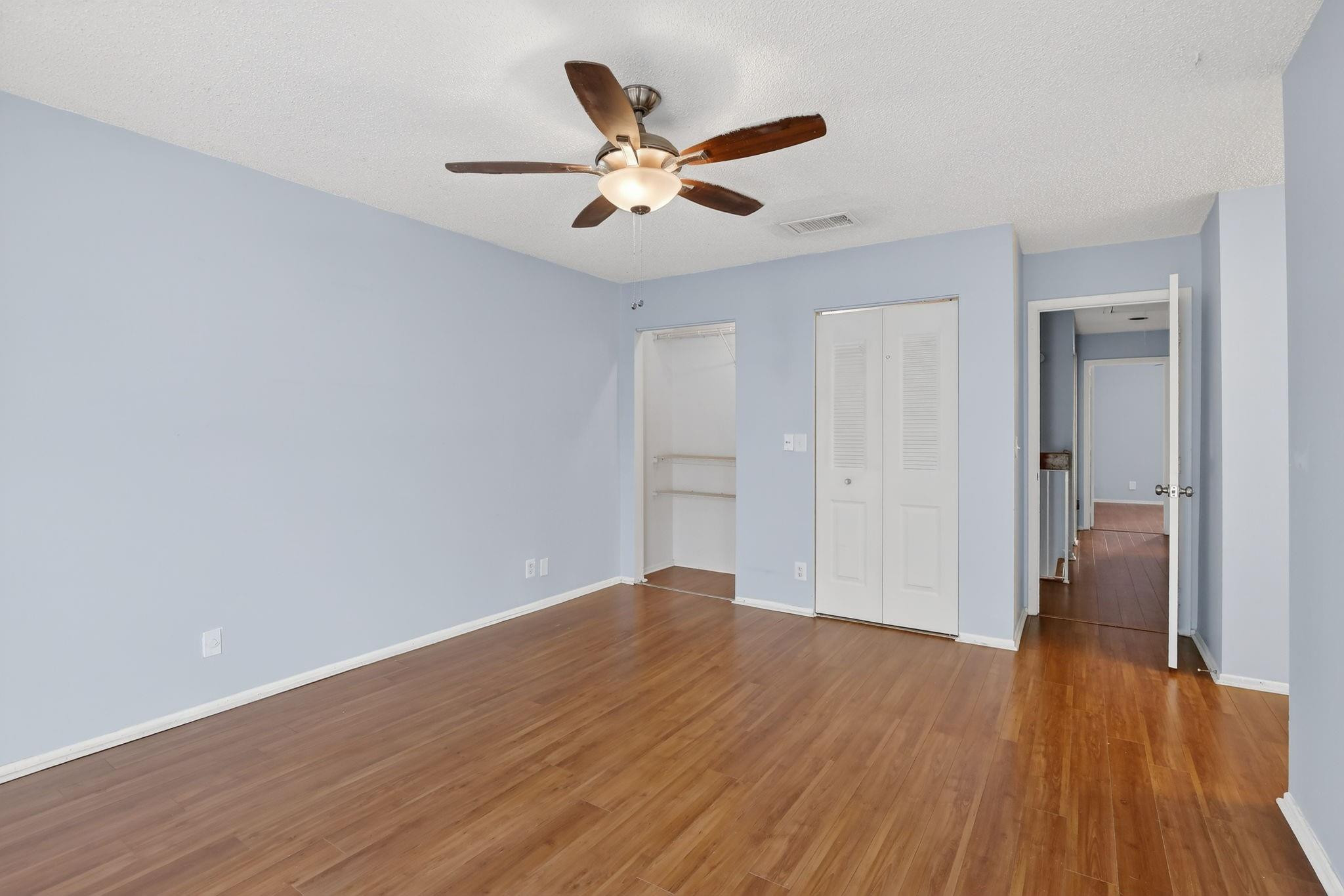 Westview Condominium No 7 - Residential