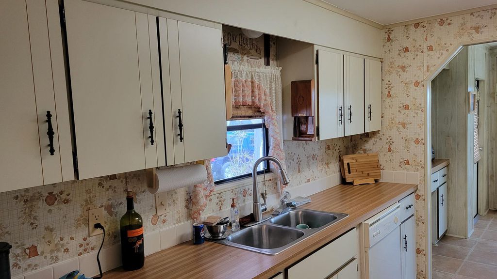 Photo of 7 Grande Camino Court, Fort Pierce, FL 34951 (MLS # R10975791)