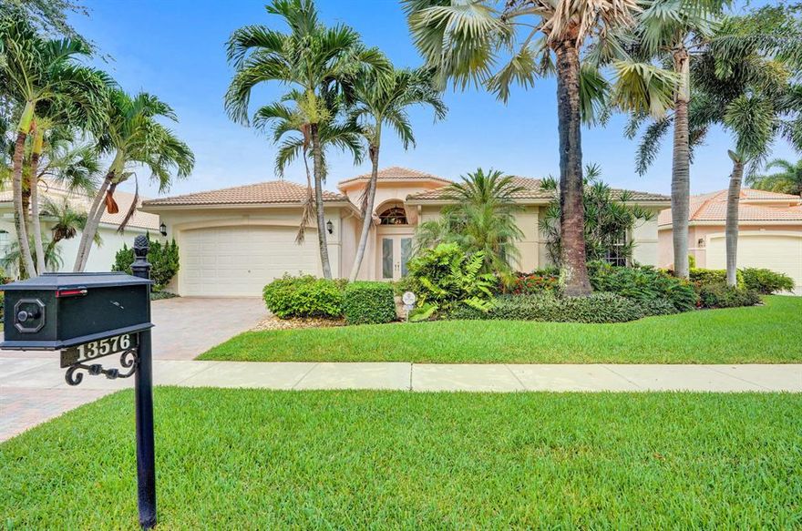 *YOUR SEARCH HAS ENDED* SPECTACULAR LAKEFRONT POOL HOME. THIS POPULAR ''MADRID'' MODEL, IN PRISTINE CONDITION, IS SITED ON A BEAUTIFUL LAKEFRONT LOT. THIS CONTEMPORARY HOME FEATURES 4 BEDROOMS, 2.5 BATHS WITH NEUTRAL TILE THROUGHOUT ALL MAIN LIVING AREAS. THE KITCHEN HAS FURNITURE GRADE CABINETRY, GRANITE COUNTERS AND STAINLESS STEEL APPLIANCES. THE 4TH BEDROOM IS USED AS AN OFFICE/DEN WITH FITTED CABINETRY AND WOOD FLOORING. THE 3RD BEDROOM HAS A MURPHY BED.
ALL BATHS HAVE GRANITE COUNTERS. THERE IS CROWN MOLDING THROUGHOUT, ELECTRIC SHADES IN THE FAMILY ROOM AND KITCHEN + A CARPETED GARAGE. JUST MINUTES FROM THE BEST SHOPPING, DINING AND ENTERTAINMENT, W/ACCESS TO I-95 AND THE FLORIDA TPKE, FOR EASY COMMUTE TO THE BUSINESS CENTERS OF WEST PALM BEACH, BROWARD, AND MIAMI/DADE.  A MUST SEE