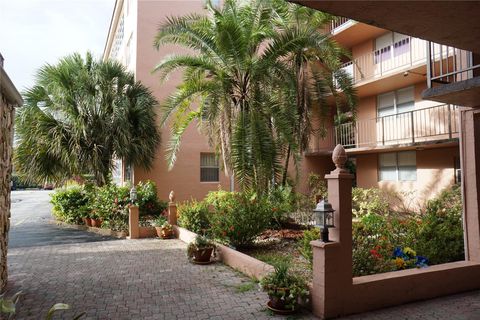 A home in Lauderdale Lakes