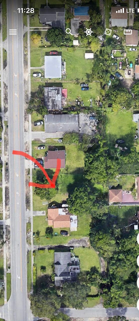 Great Location, Residential single home;Have all designs for a single home ready.