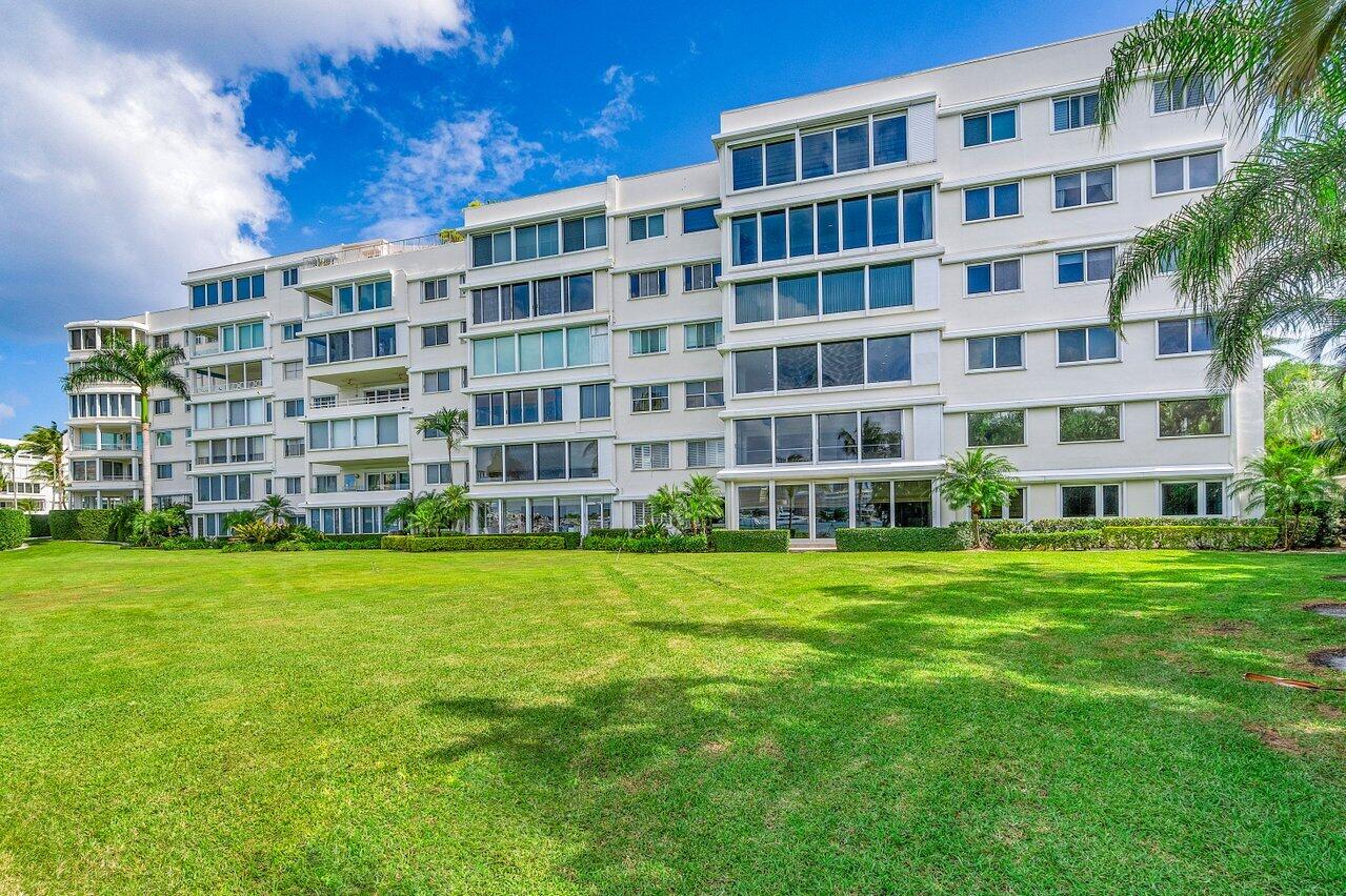 PALM BEACH TOWERS CONDO - Residential