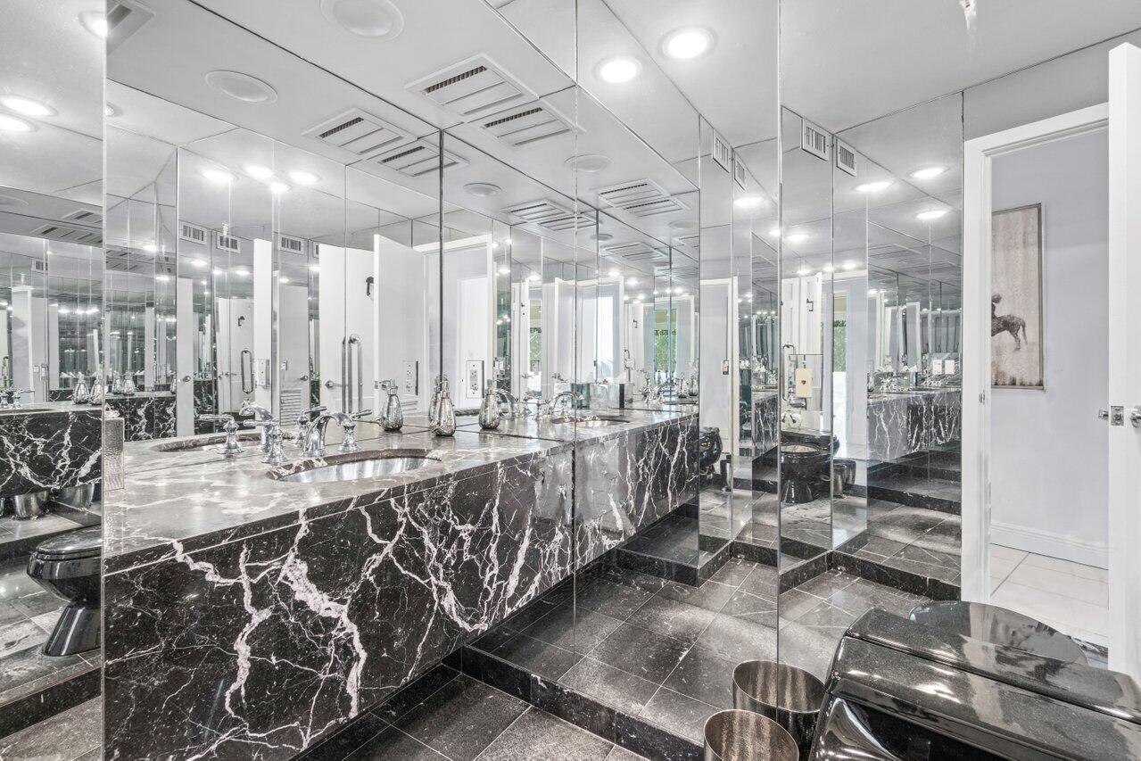 PALM BEACH TOWERS CONDO - Residential