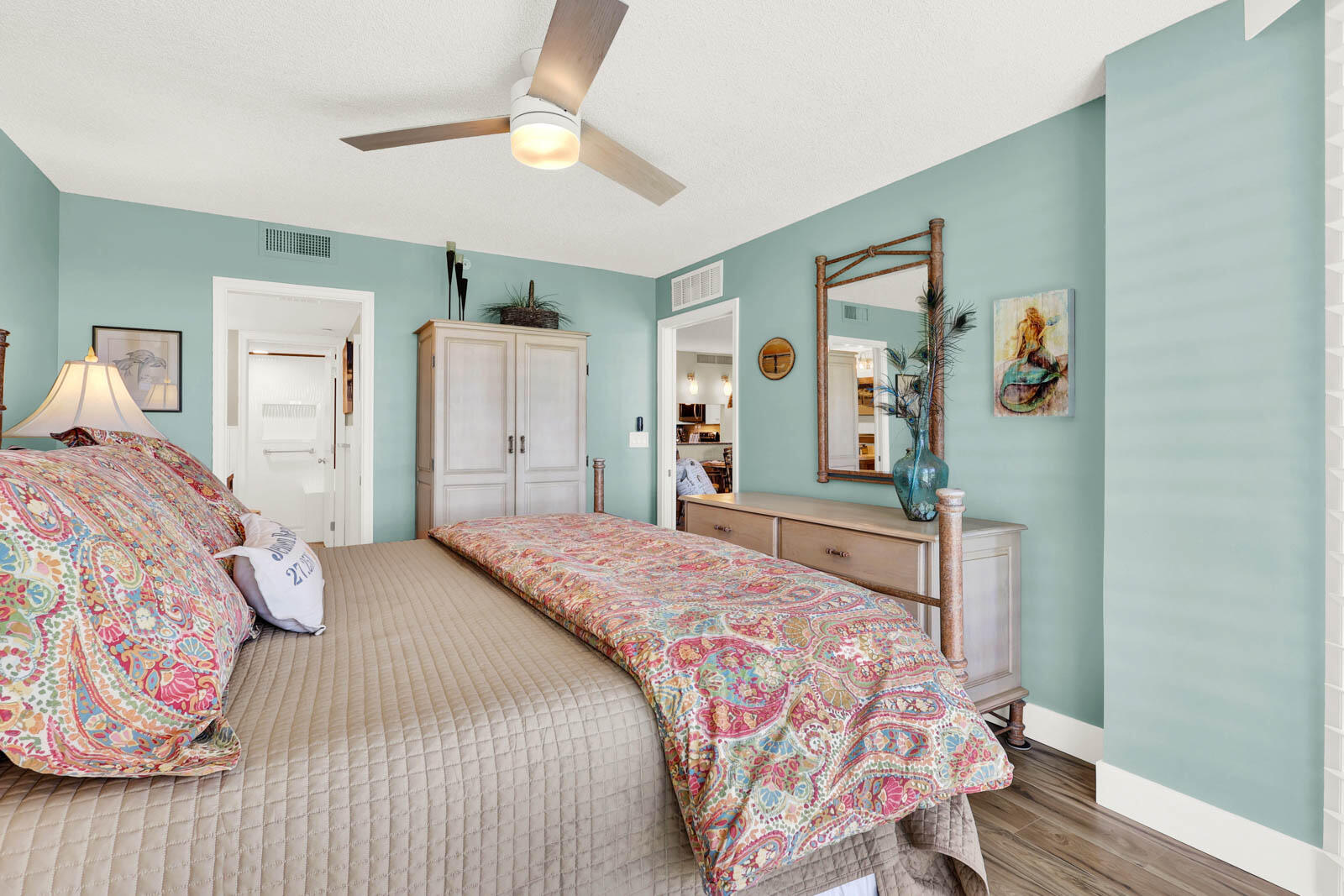 ISLAND DUNES OCEANSIDE CONDOMINIUM II - Residential