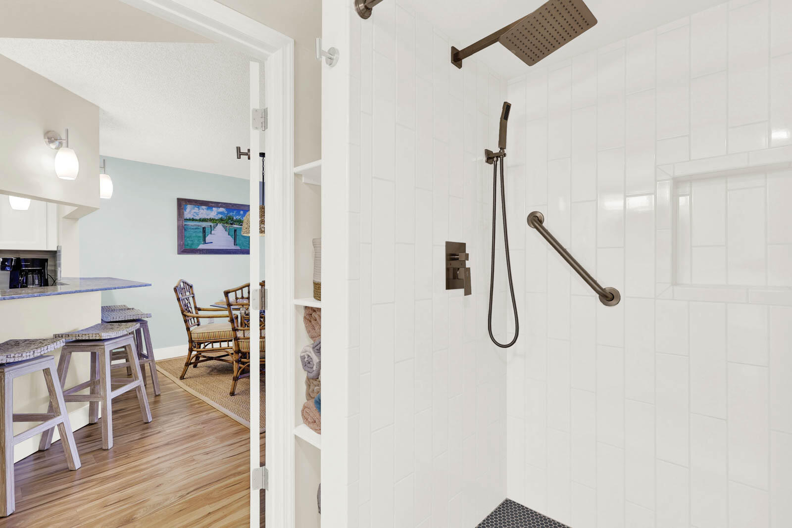 ISLAND DUNES OCEANSIDE CONDOMINIUM II - Residential