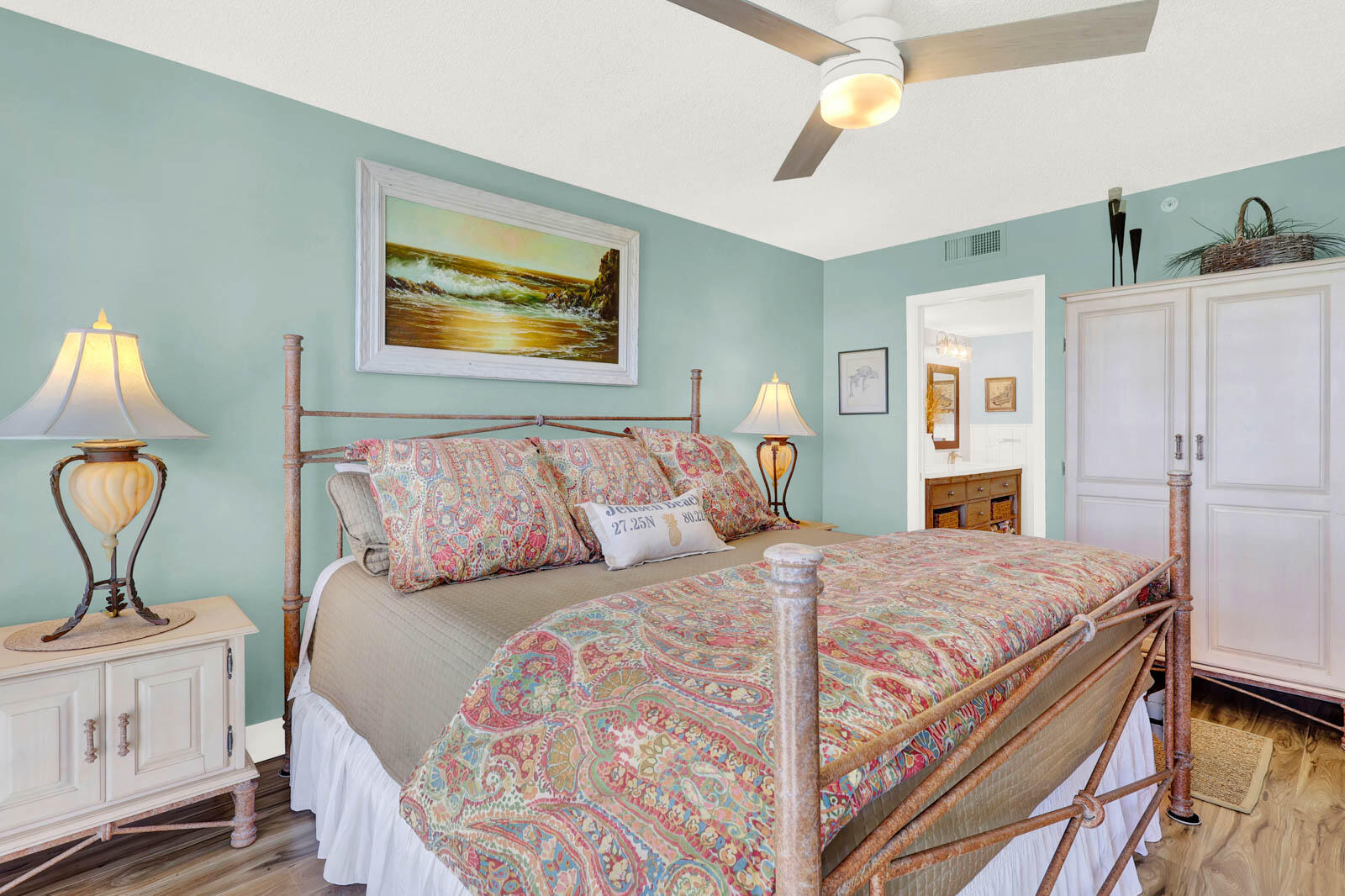 ISLAND DUNES OCEANSIDE CONDOMINIUM II - Residential