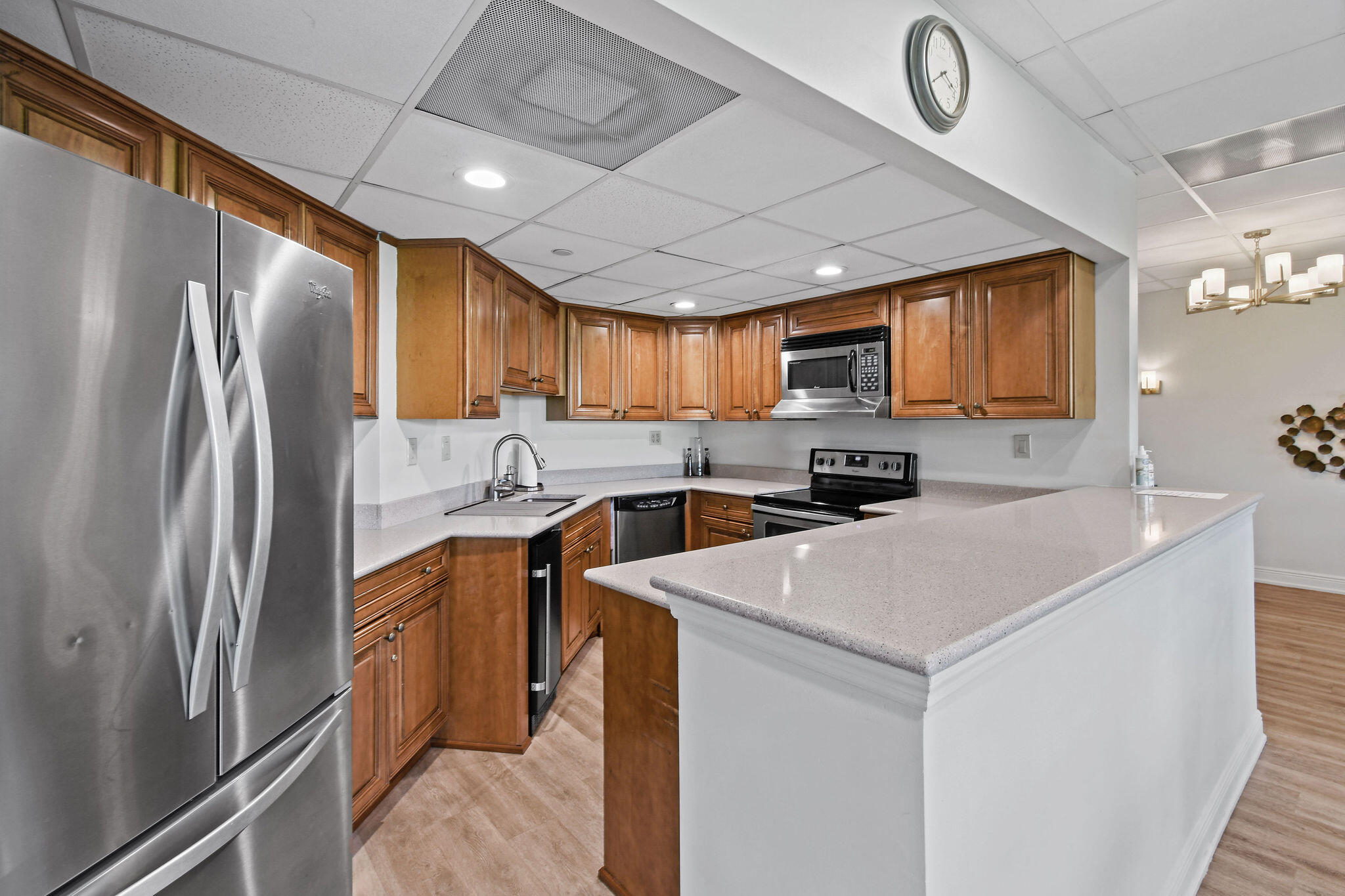 ISLAND DUNES OCEANSIDE CONDOMINIUM II - Residential