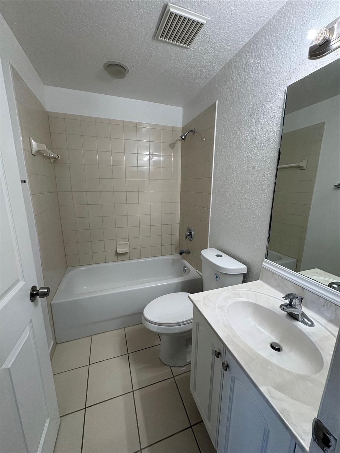 San Remo 175-127 B - Residential Lease