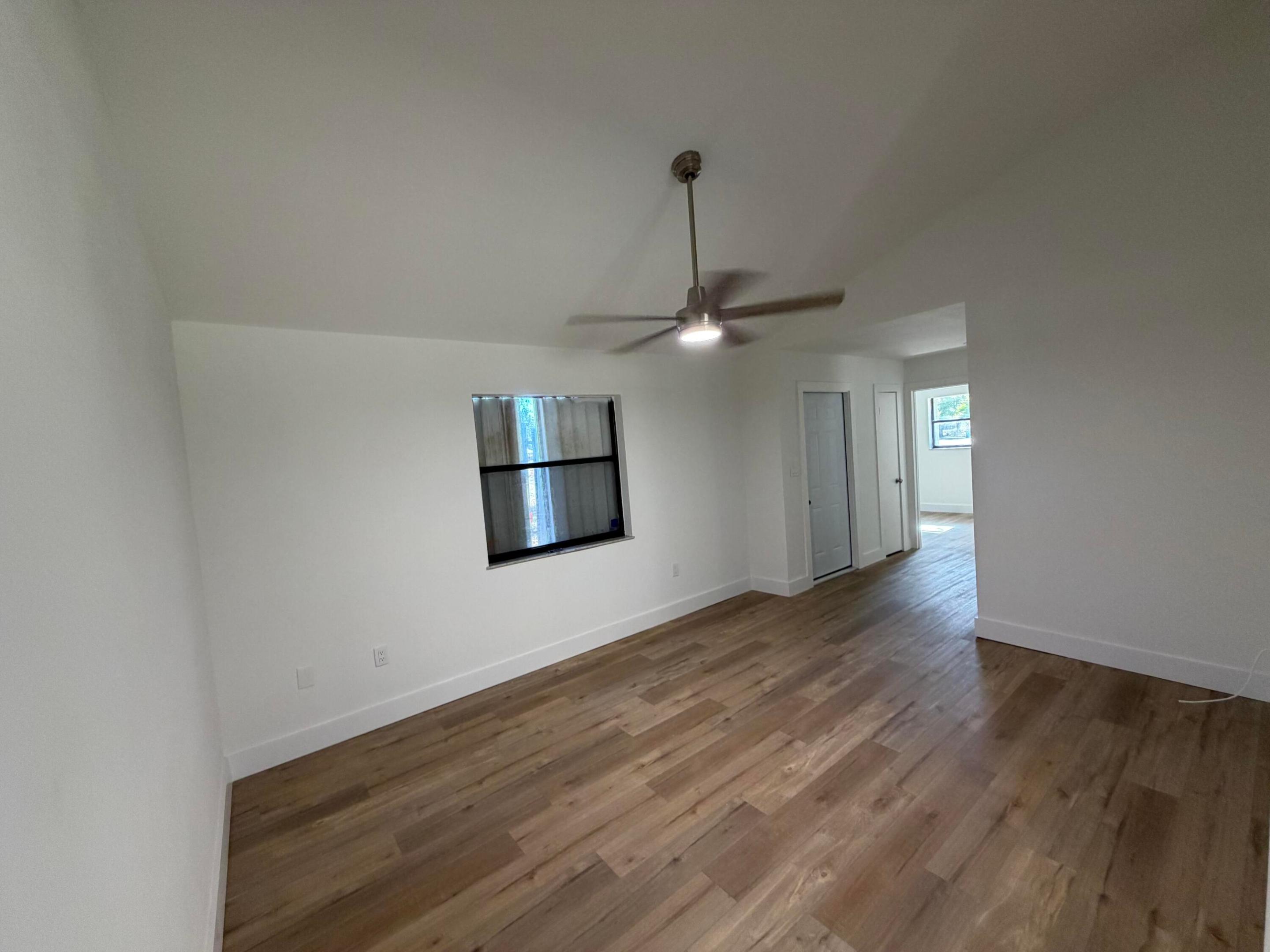 LAKEWOOD PARK UNIT 11 - Residential