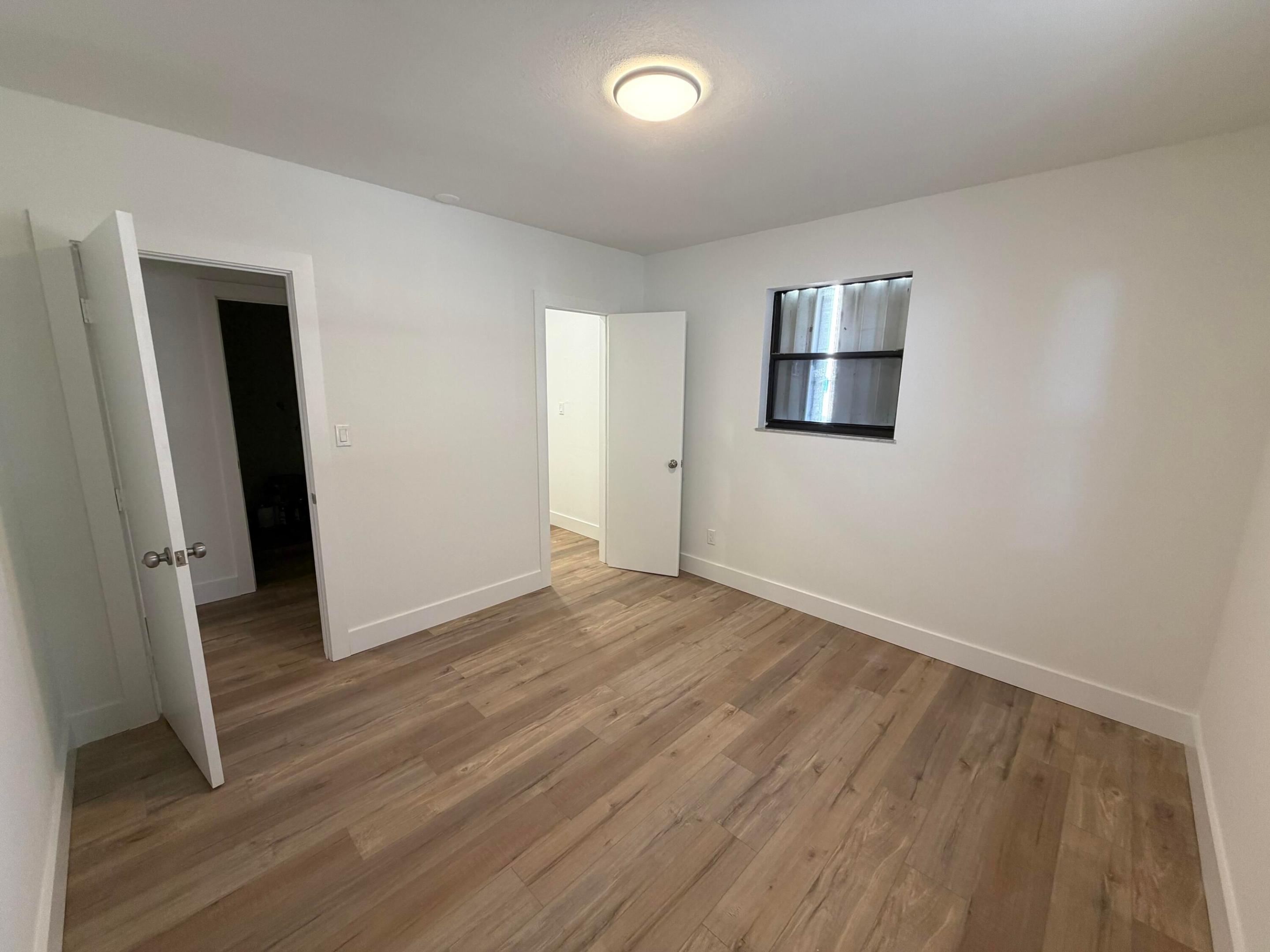 LAKEWOOD PARK UNIT 11 - Residential