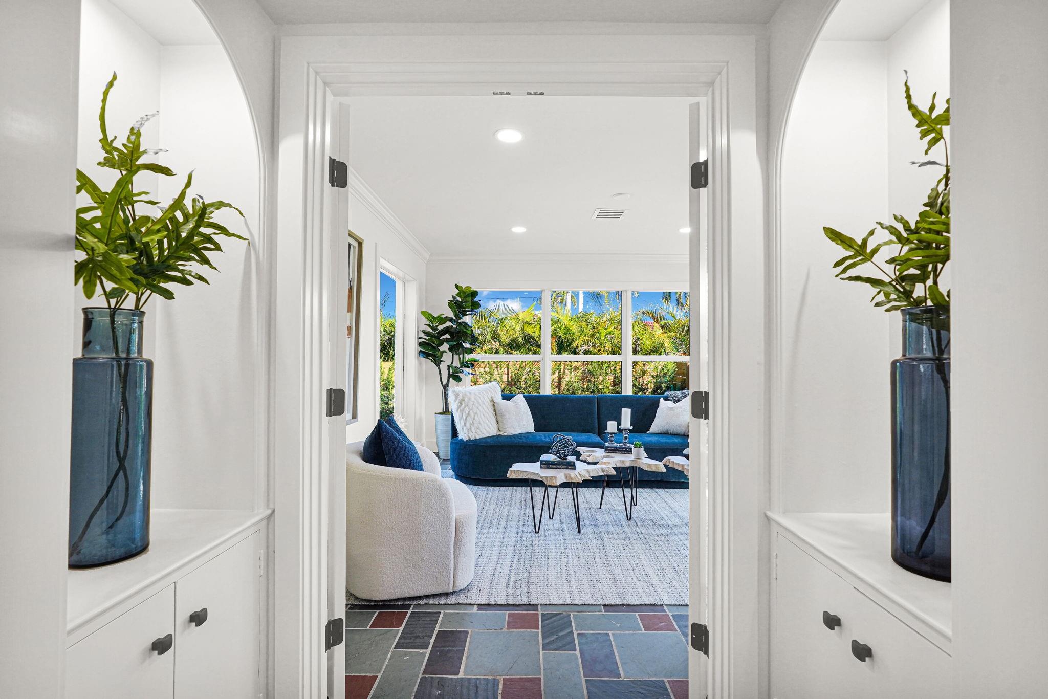 ESTS OF SOUTH PALM BEACH - Residential