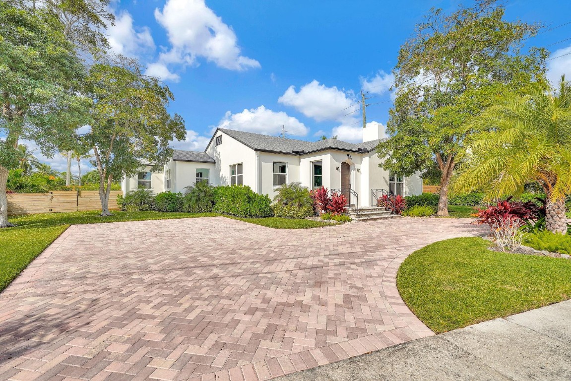 4015 Washington Road