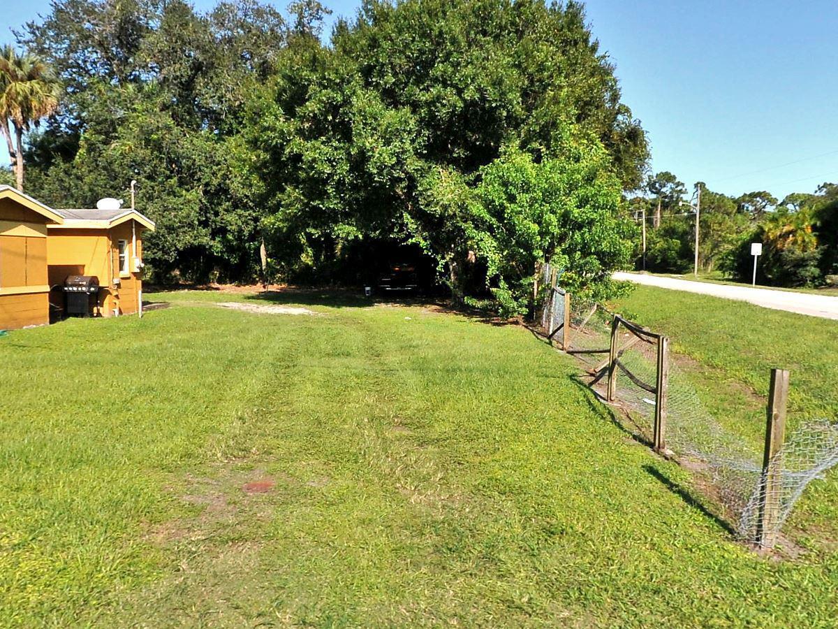 DO NOT MISS this great opportunity to own your own residential lot in Fort Pierce, Florida. MOTIVATED SELLER send all offers!!!