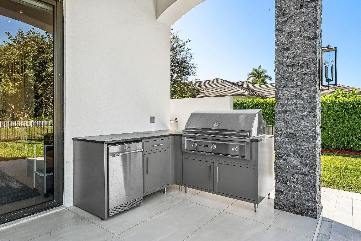 BONIELLO ACRES - Residential