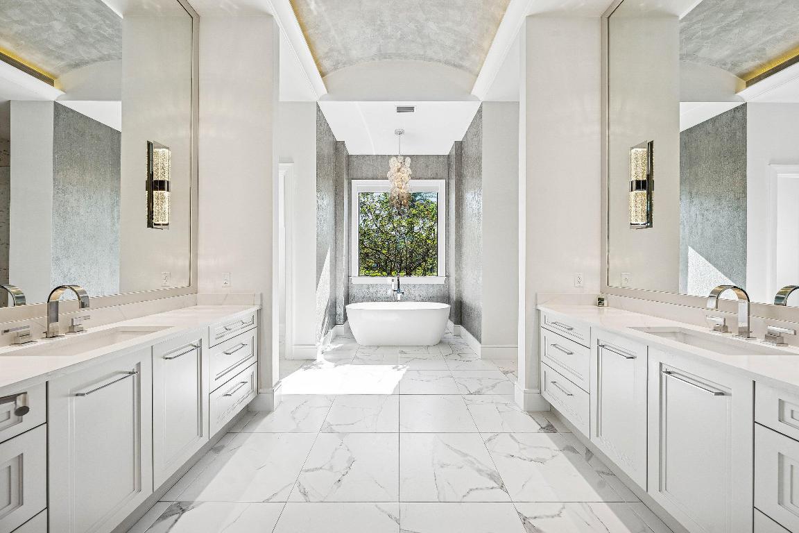 BONIELLO ACRES - Residential