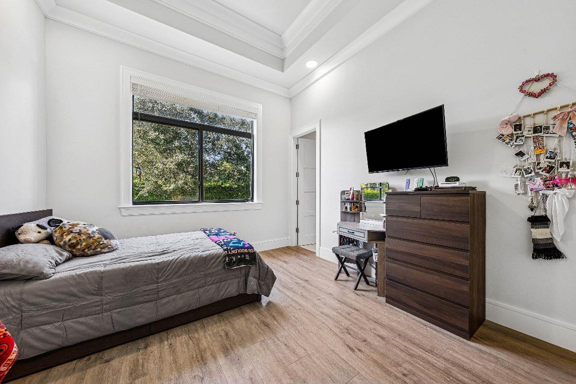 BONIELLO ACRES - Residential