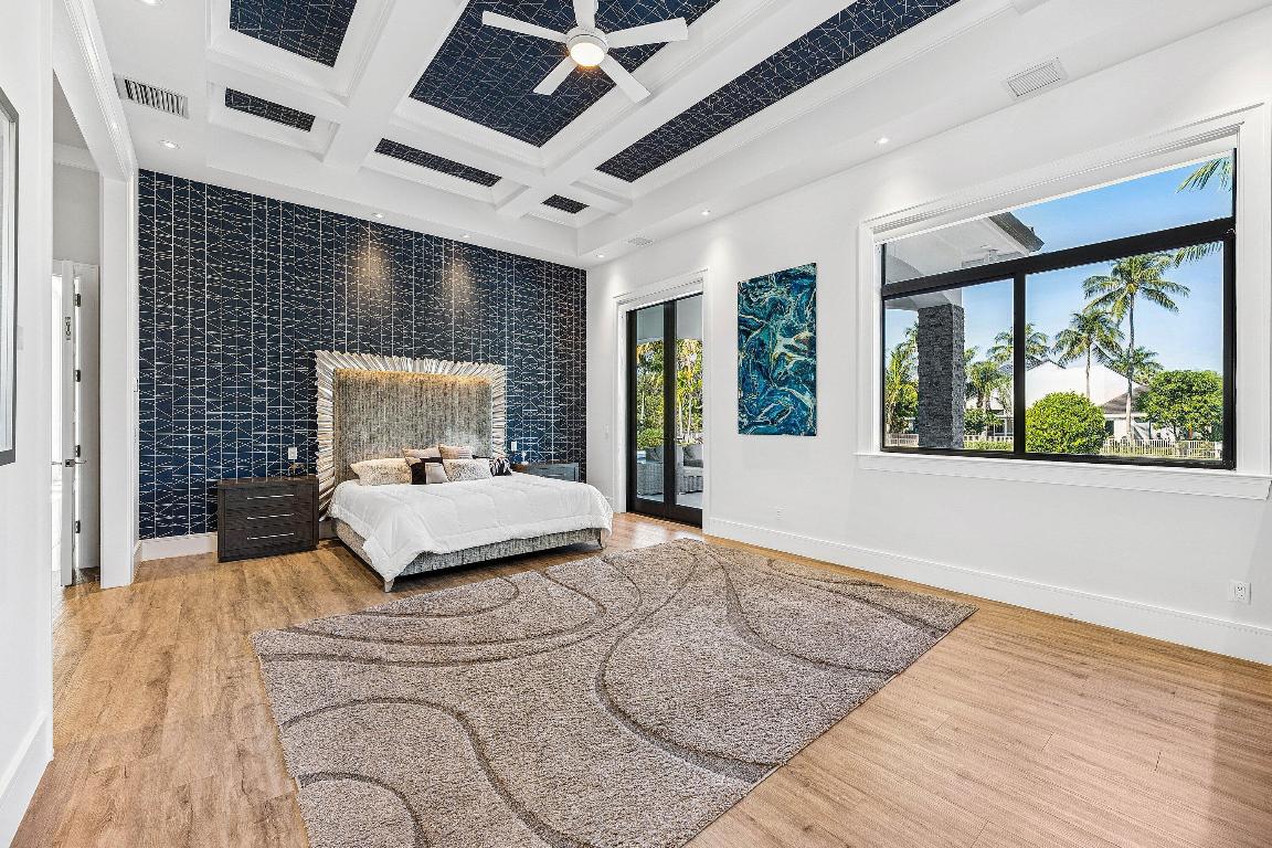 BONIELLO ACRES - Residential