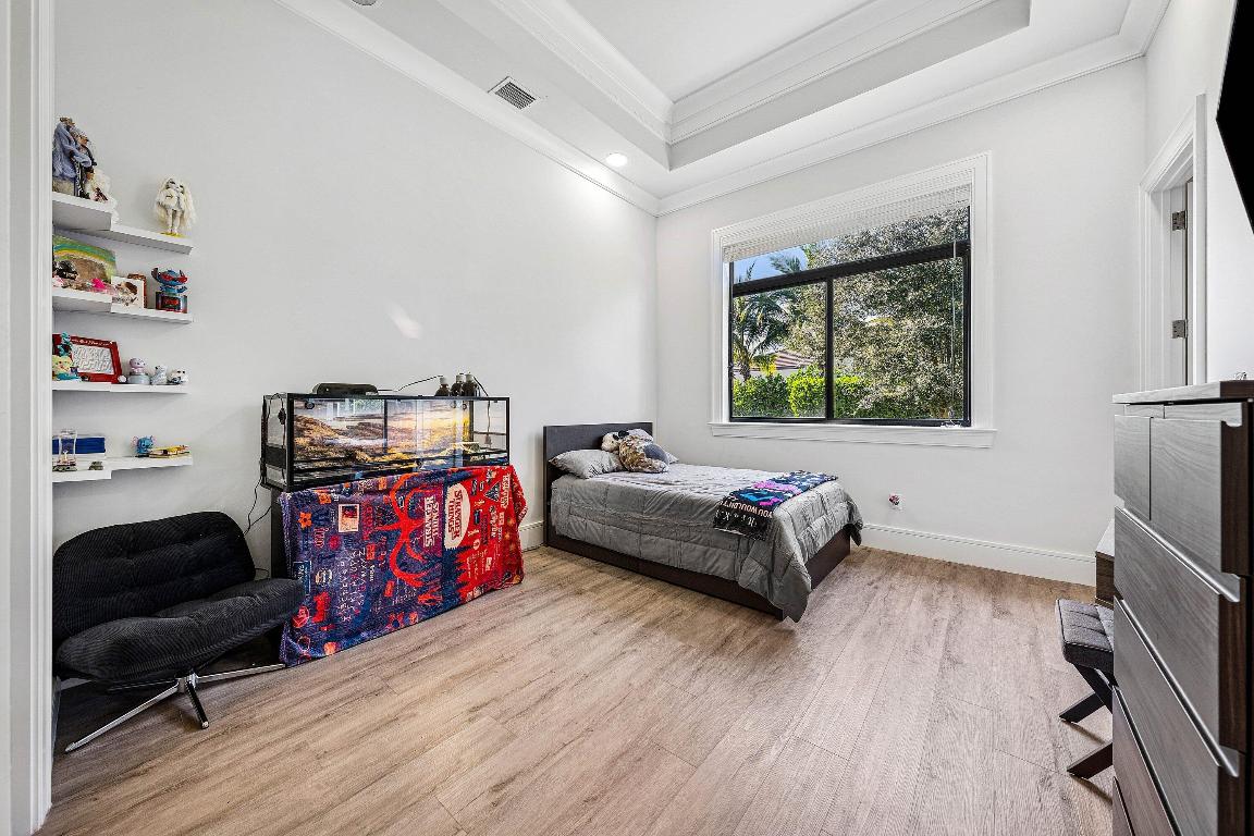 BONIELLO ACRES - Residential