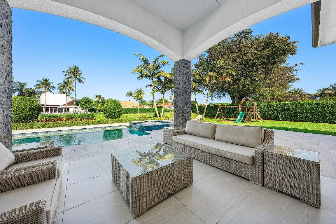 BONIELLO ACRES - Residential