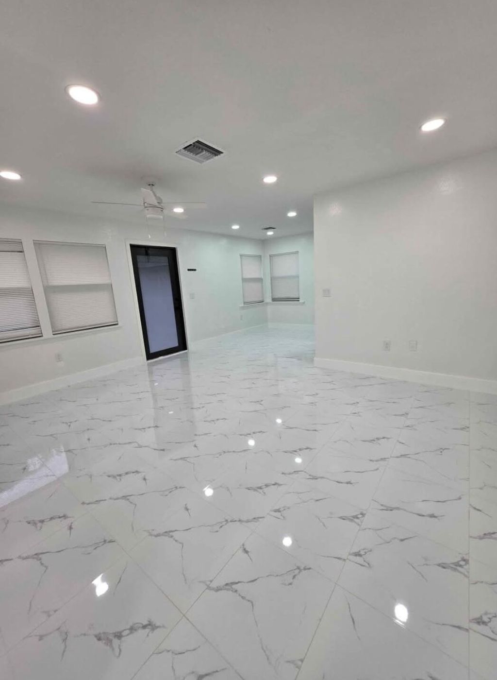 Photo of 4776 Carver Street, FL 33463 (MLS # B26000315)