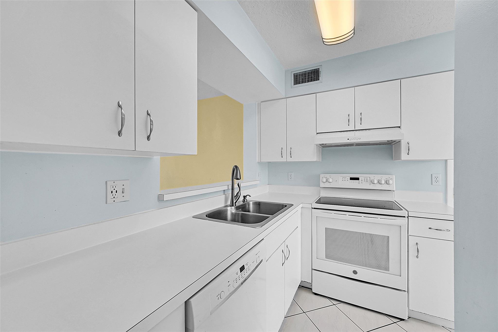 US Lend Lease One - Residential