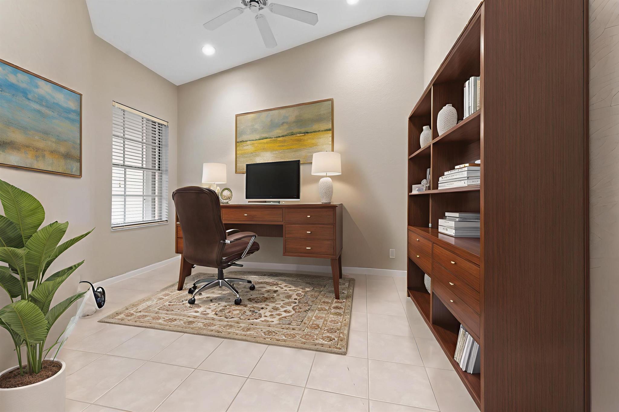 INDIAN HILLS - Residential