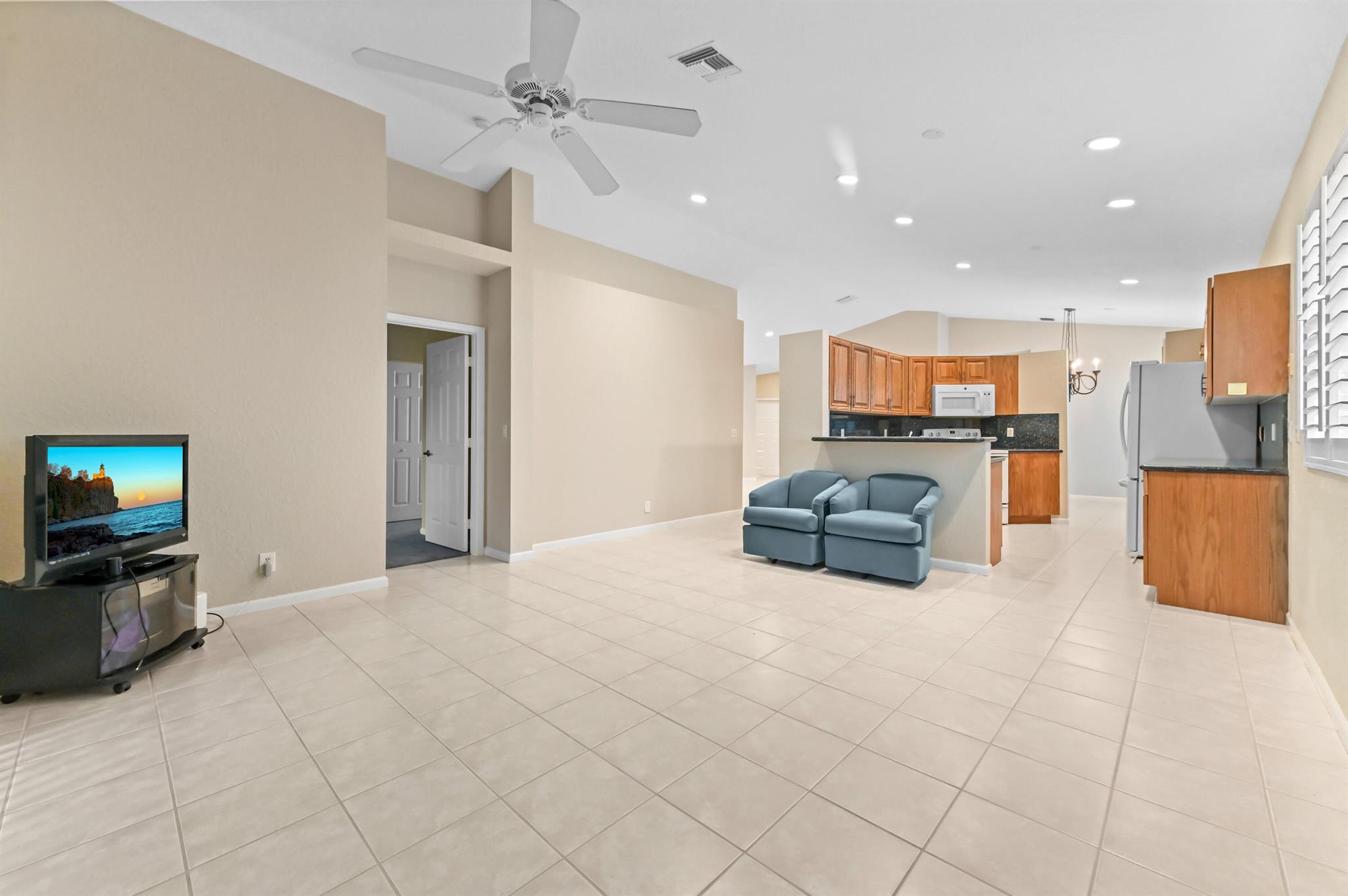 INDIAN HILLS - Residential