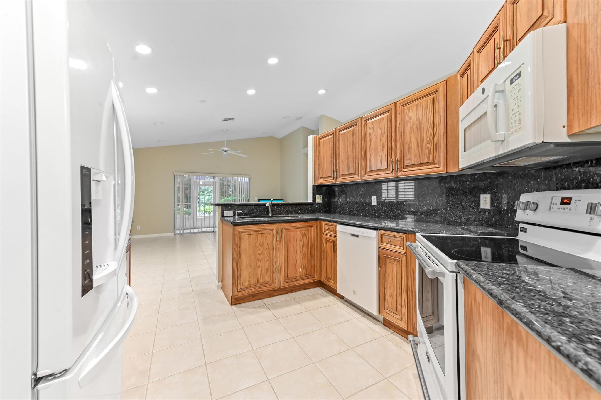 INDIAN HILLS - Residential