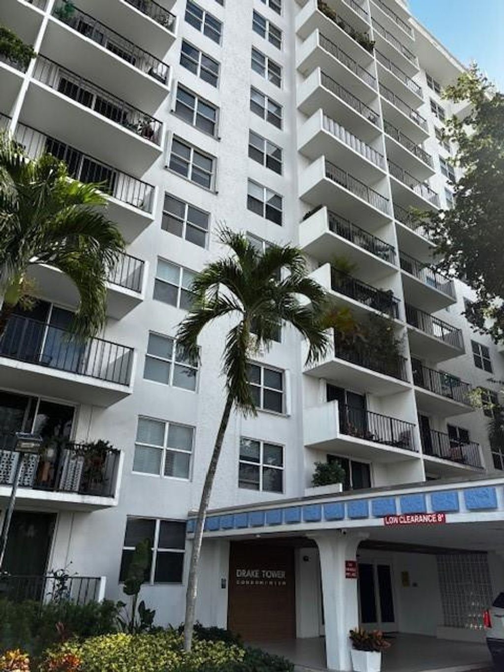 Photo of 1800 N Andrews Avenue #2I, Fort Lauderdale, FL 33311 (MLS # F10538719)