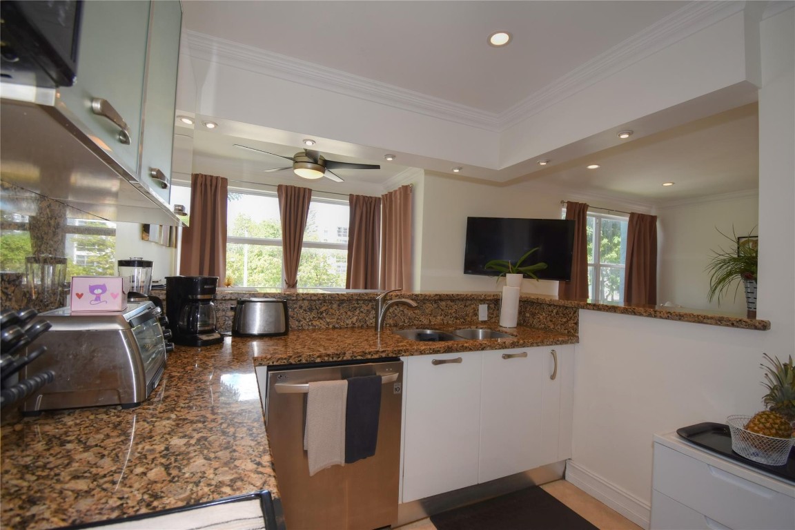 AVILA CONDO - Residential