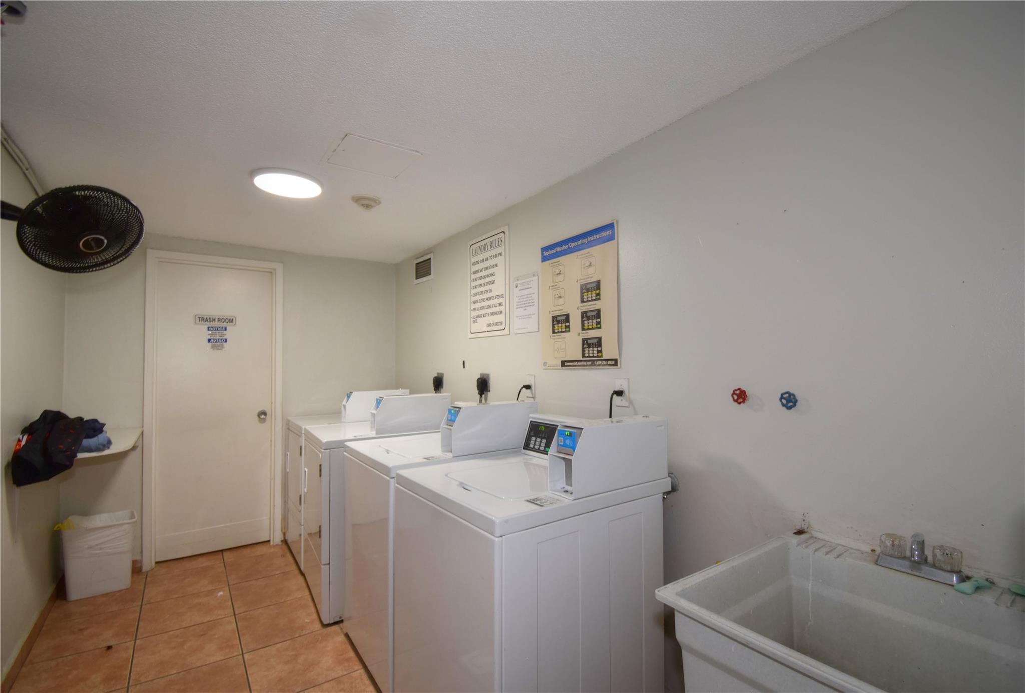 AVILA CONDO - Residential