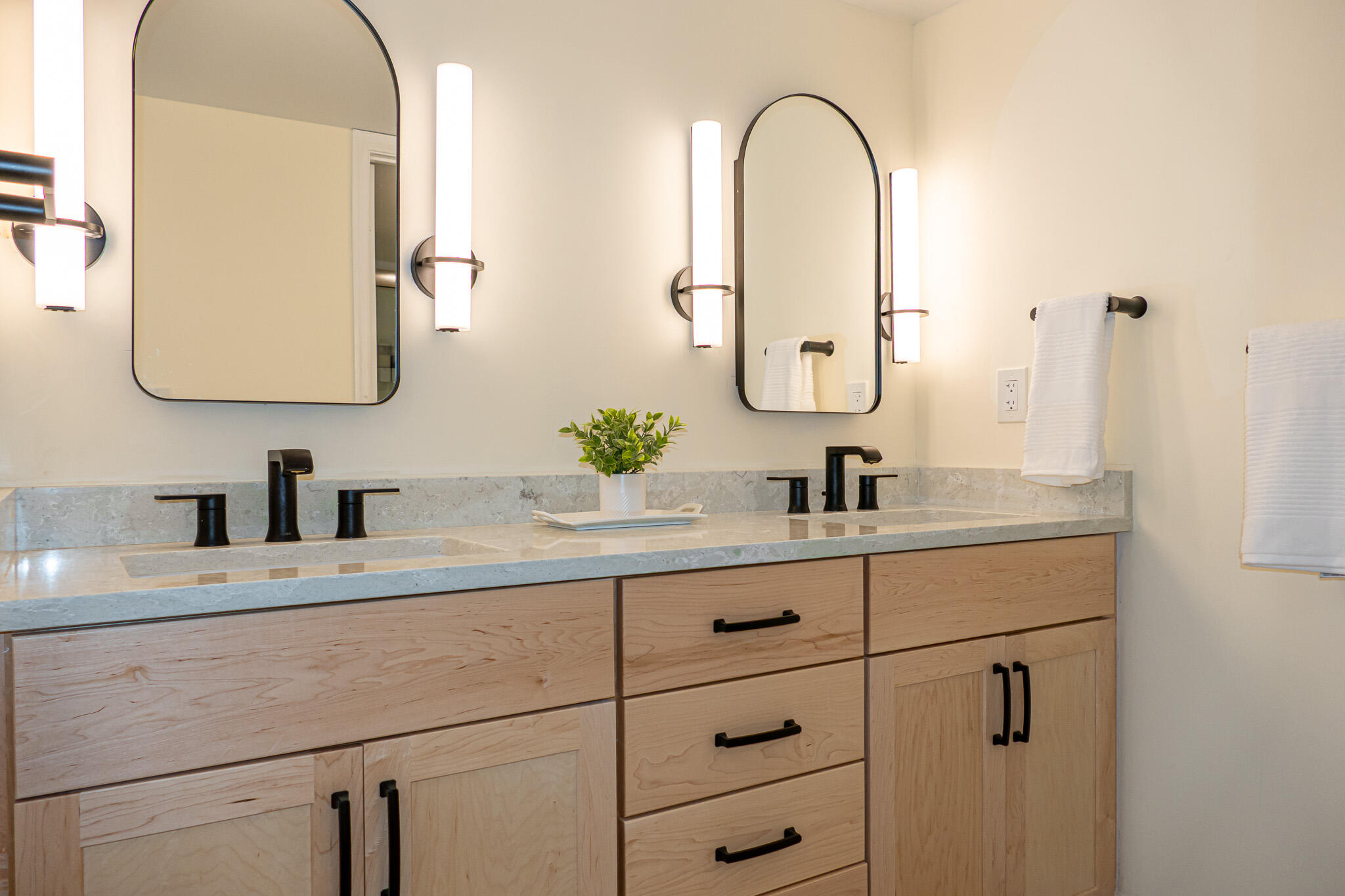 ST LUCIE CLUB AND APARTMENT HOMES CONDO - Residential