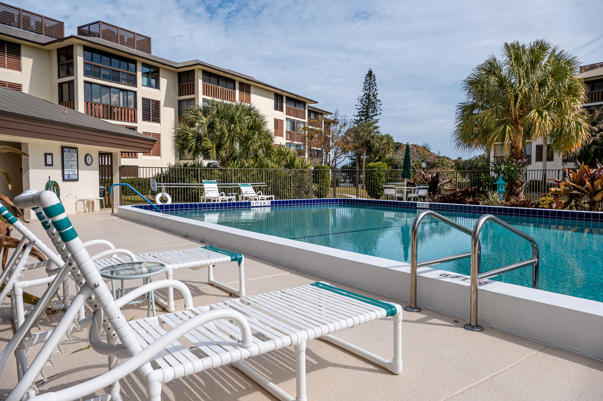 ST LUCIE CLUB AND APARTMENT HOMES CONDO - Residential