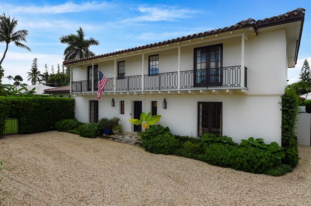 Photo of 218 List Road, Palm Beach, FL 33480 (MLS # R10748693)