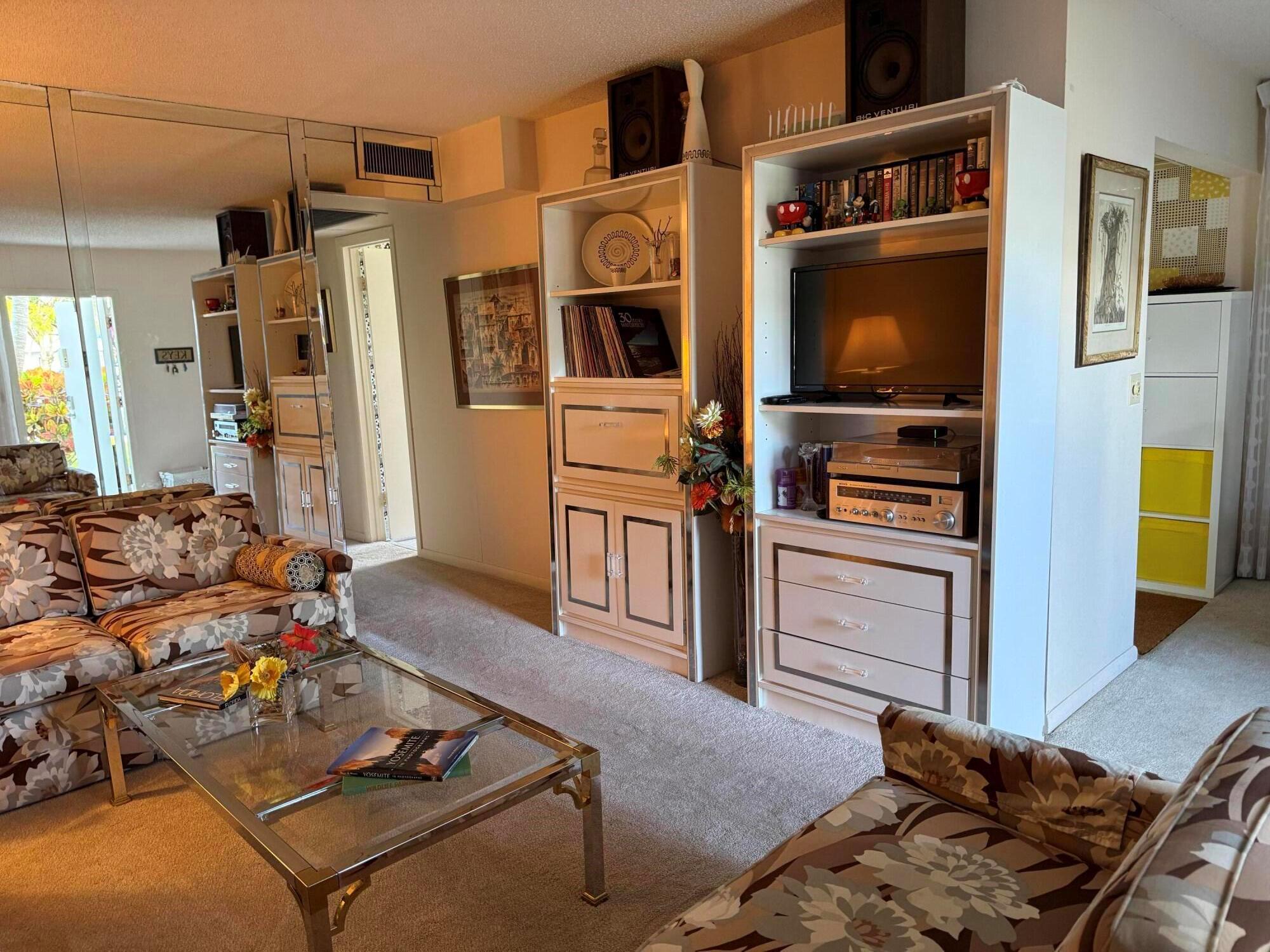 NEWPORT I CONDO - Residential Lease