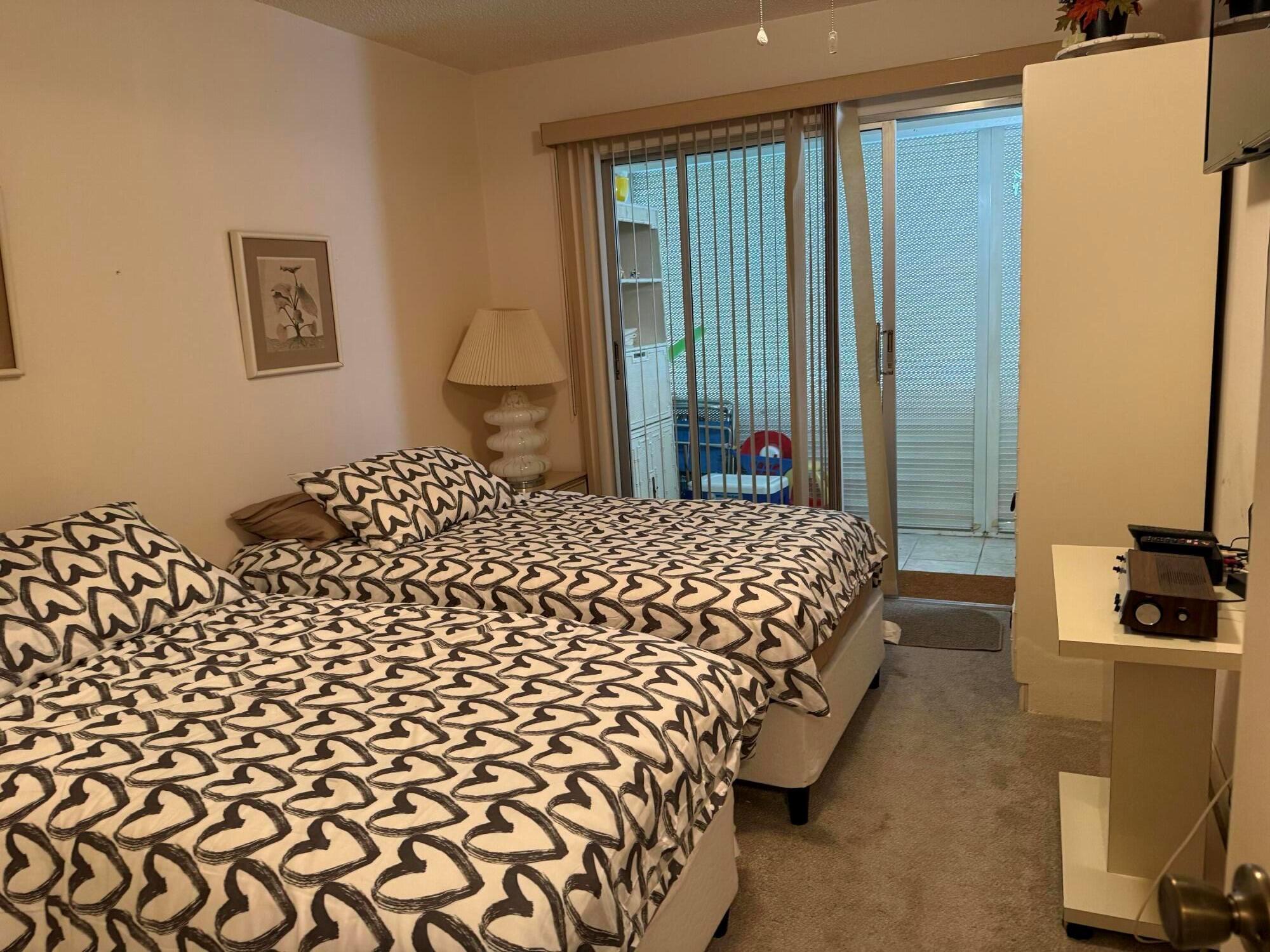 NEWPORT I CONDO - Residential Lease