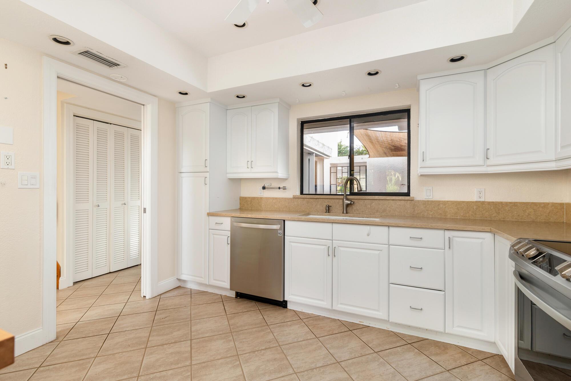 LANDS OF THE PRESIDENT CO - Residential